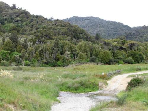 Maungakotukutuku entrance to Akatarawa Forest