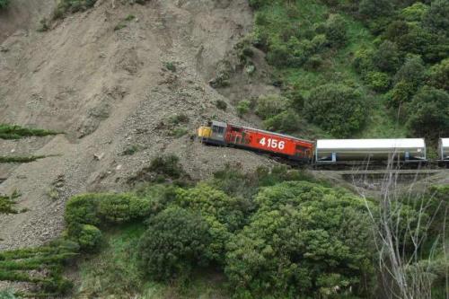 Manawatu Gorge landslide 2010